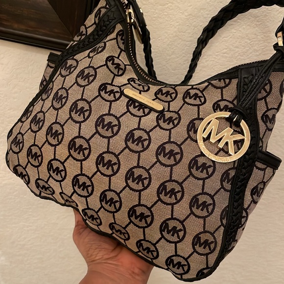 MICHAEL Michael Kors Black and Brown Logo Bag - Picture 11 of 16